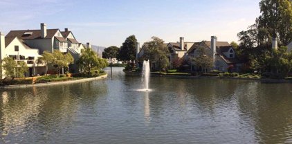 6 Invincible Ct Unit # F4, Alameda