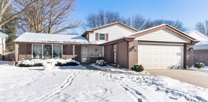 2735 N Brighton Place, Arlington Heights