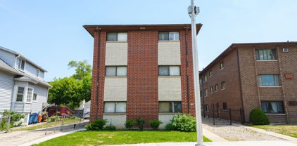 230 Circle Avenue Unit #4, Forest Park