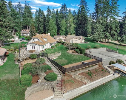 2908 206th Avenue Ct E, Lake Tapps
