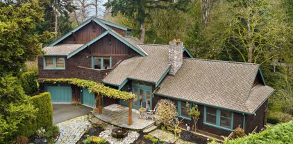 2624 107th Avenue NE, Bellevue