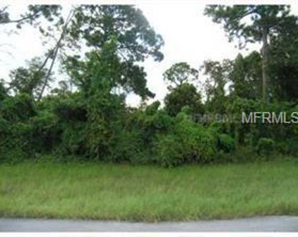 Hill Paper Avenue, Deltona