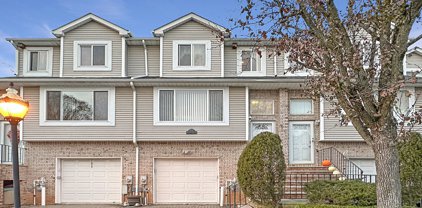 184 Pembrook Loop, Staten Island