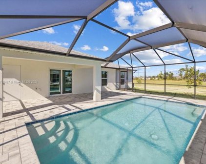 1909 Ne 2nd Ave, Cape Coral