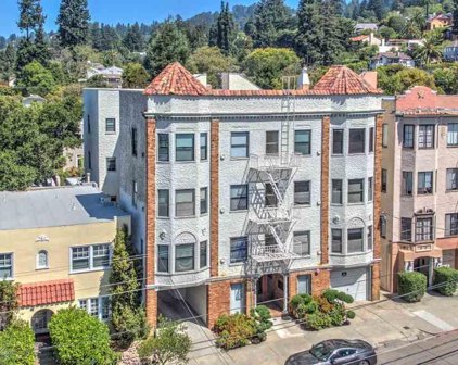 2339 Hilgard, Berkeley