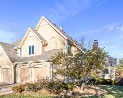 11907 WESTGATE Street, Overland Park
