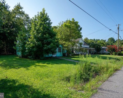 4427 Harmony Road, Preston