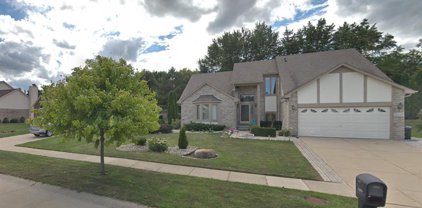 41579 VANCOUVER, Sterling Heights