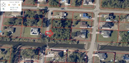 100 Denis Avenue N, Lehigh Acres