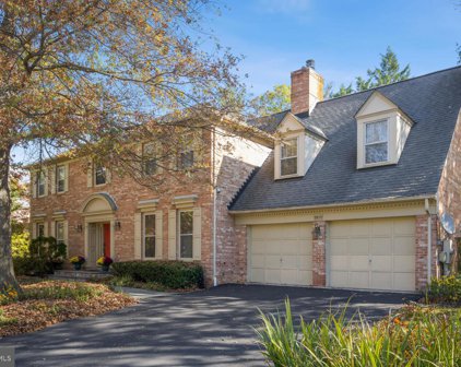 11109 Willowbrook Dr, Potomac