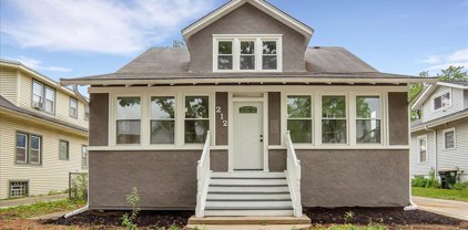 212 S Dunton Avenue, Arlington Heights