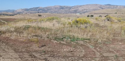 7 Reeves St, Tehachapi