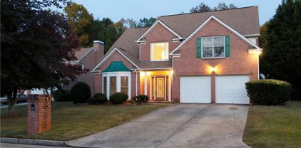 630 Glen Crest Way, Stone Mountain