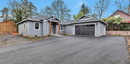 689 SW SIERRA ST, Camas