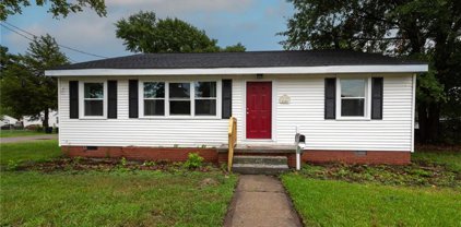 6101 Portsmouth Boulevard, Central Portsmouth
