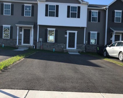 109 Holstein Dr Unit #168, Hanover
