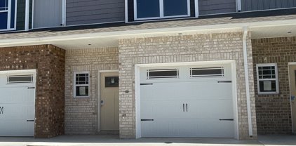 345 Fallow Cir, Clarksville