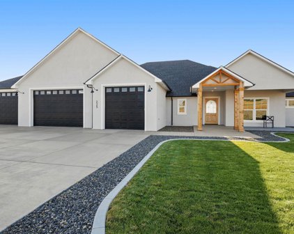 225 Columbia Bluff Lane, Pasco