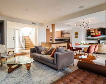 234 S Tower Dr Unit 4, Beverly Hills