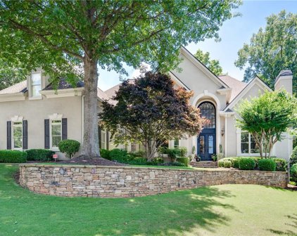 4205 Falls Ridge Drive, Johns Creek