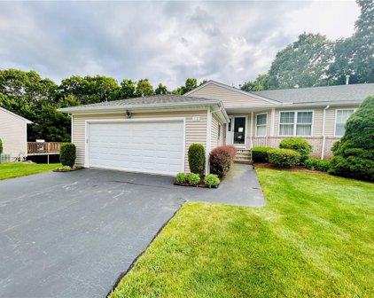 18 Hunters  Run Unit 18, North Providence