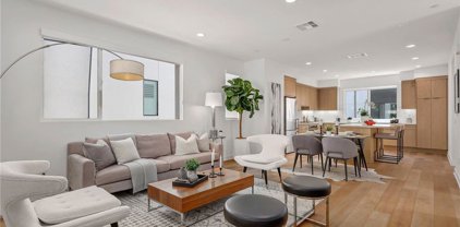 10815 Picardy Street, North Hollywood