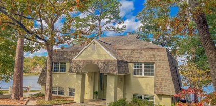 517 Hide Away Ln Central, Hideaway