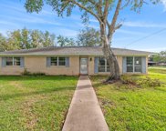 302 Avenue H, Brazoria image