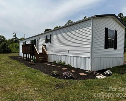 744 Chapman Mill  Road, Taylorsville