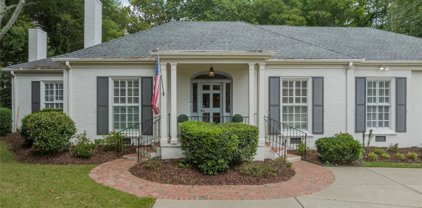 2911 Sharon  Road, Charlotte