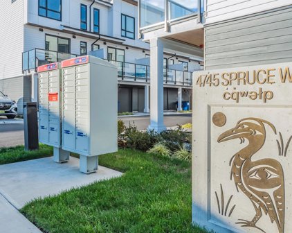 4745 Spruce Way Unit 3, Tsawwassen
