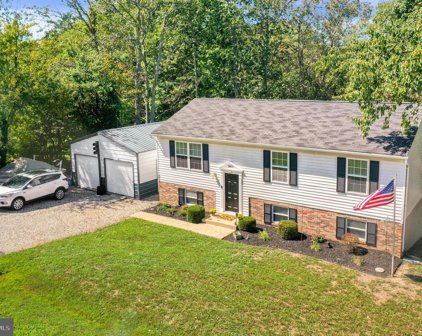 7809 Pine Blvd, Lusby