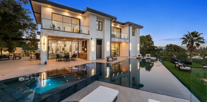 16430  Westfall Pl, Encino