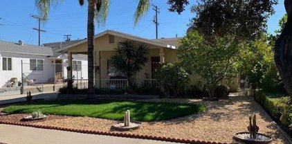 324 W Elk Avenue, Glendale