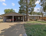 604 17th Street, Seagraves image