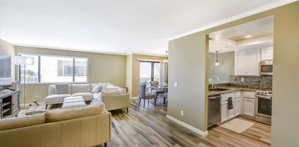 2051 Orizaba Avenue Unit 3, Signal Hill