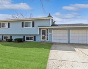 253 Wellington Drive, Crystal Lake image
