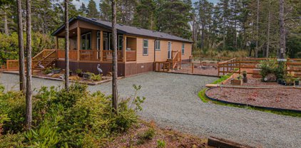 55505 MADRONE DR, Bandon