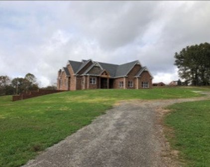 3180 Chapel Hill Rd, Clarksville