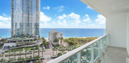 100 Bayview Dr Unit #1411, Sunny Isles Beach