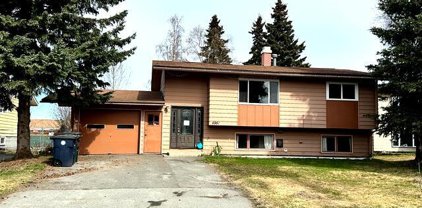 4951 E 5th Avenue, Anchorage
