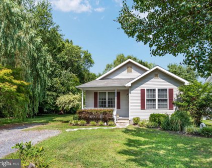 111 Church St, Stevensville