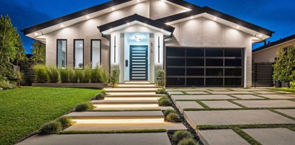 5715  Troost Ave, North Hollywood