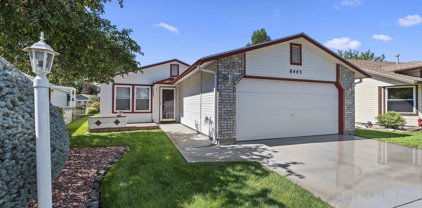 8443 Willowcourt Drive, Garden City