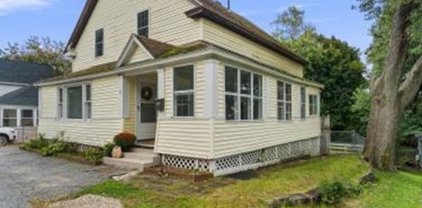 11 Papineau St, Worcester