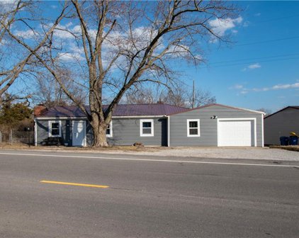 941 N Jesse James Road, Excelsior Springs