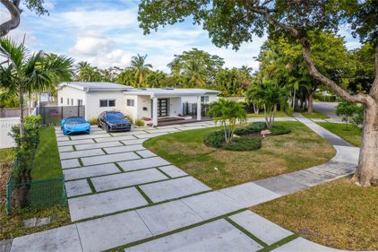 1965 S Hibiscus Dr, North Miami