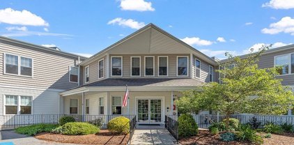 63 Central St Unit 213, North Reading