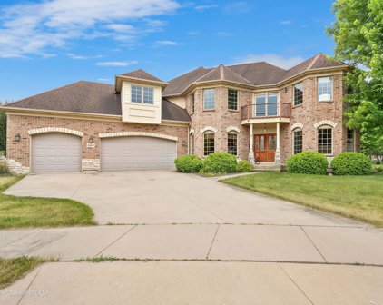 664 Kingsman Court, Sugar Grove