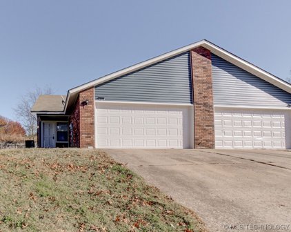 11115 S Date Street, Jenks